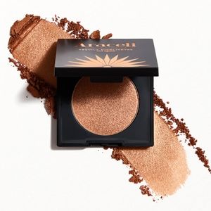 ARACELI BEAUTY Tequila Highlighter